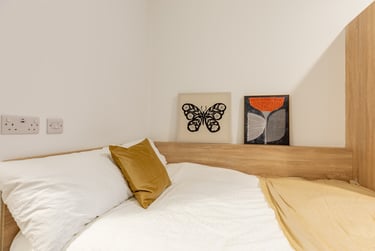 Luxury Studio - Image 1